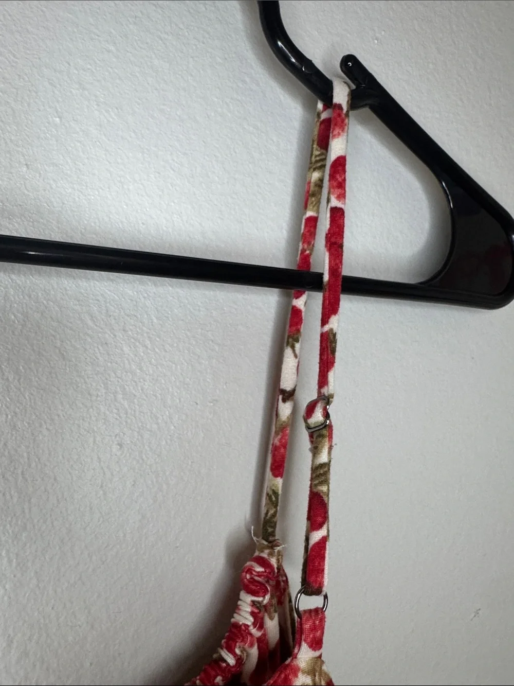 nine britton Red and Green Floral Mini Dress - Picture 7 of 7